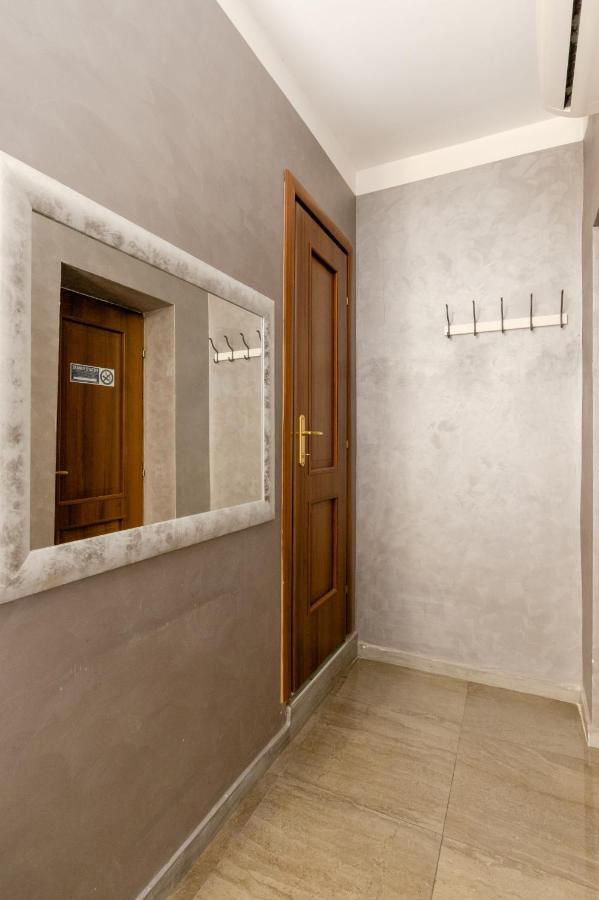 Appartement 4-bdr Among Colosseum&termini 10-people